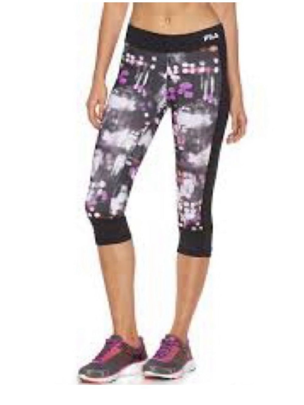 FILA Live in Motion Performance Capri Yoga Pants Leggings Women’s size Large